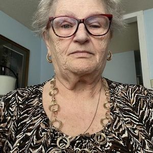 Meet your Posher, Geri